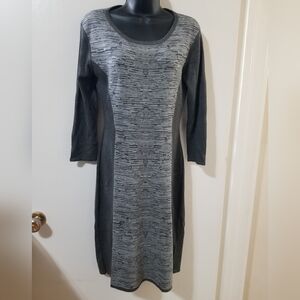 Connected Apparel Gray Knit Bodycon Dress Size Small